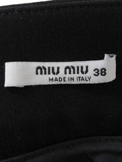 黑色荷叶边设计半身裙