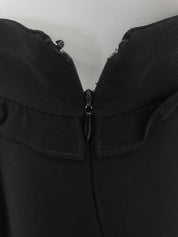 黑色荷叶边设计半身裙