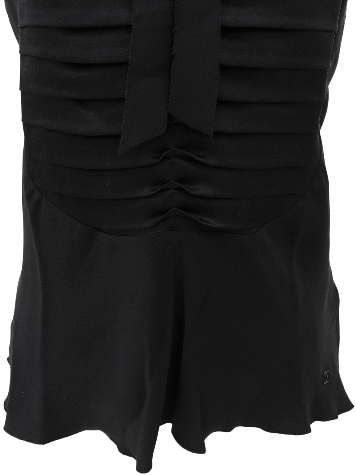 2006 CC Mark Plate Frill Sleeveless Blouse Black