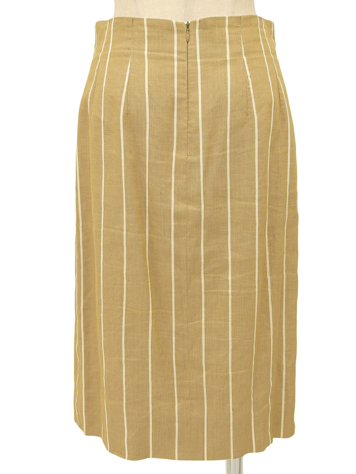 リネンストライプパターンロゴボタンセットアップ ベージュ/ホワイト