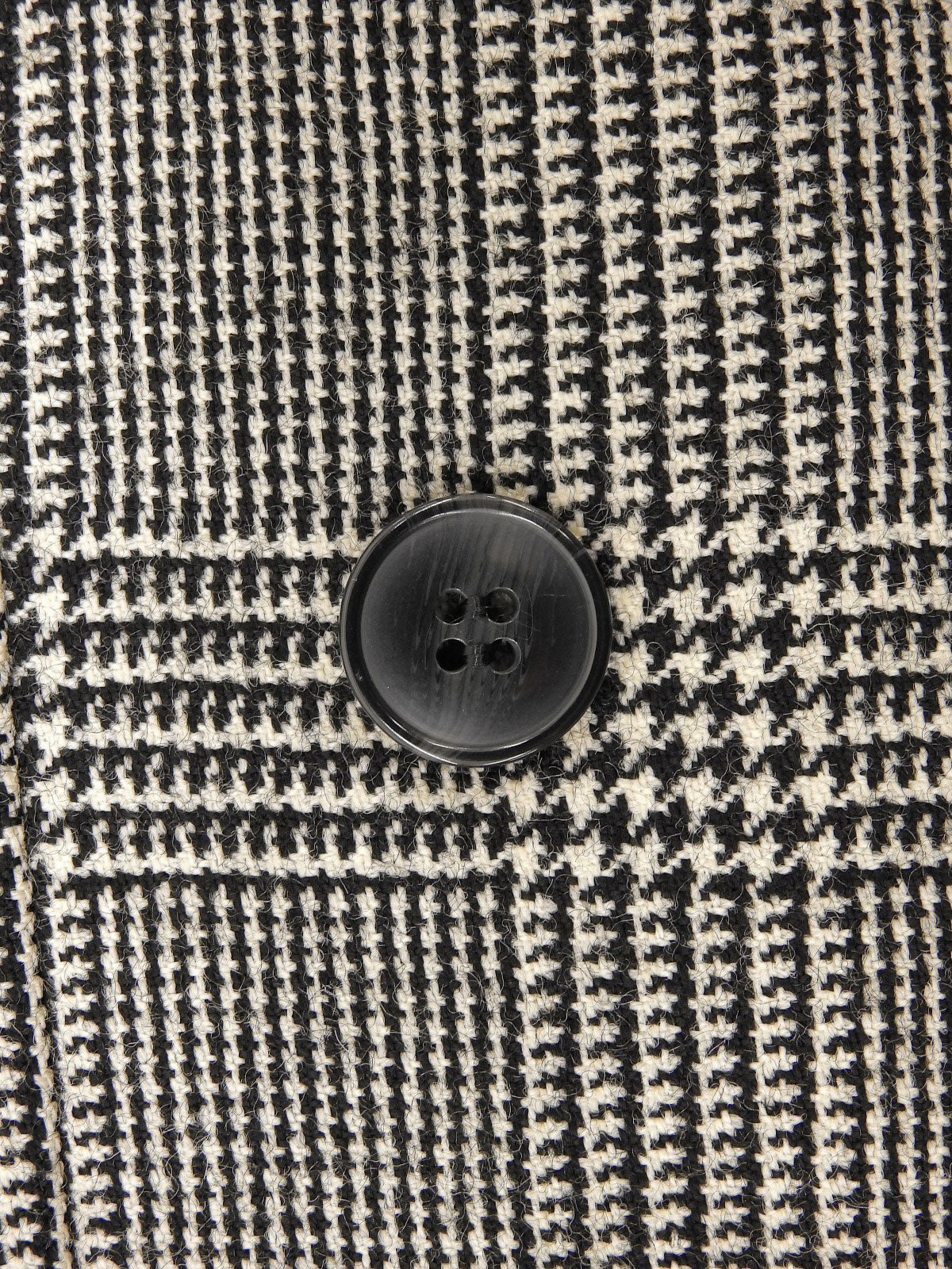 黑白格纹双排扣夹克