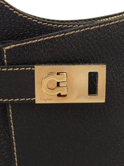 ガンチーニプレートワンショルダーバッグ ブラック