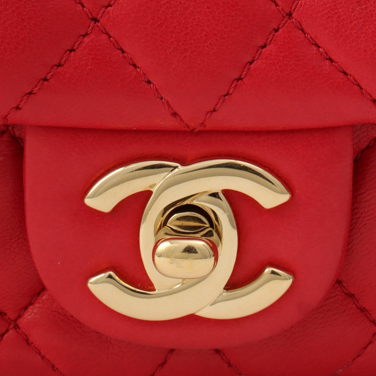 2009年頃製 マトラッセステッチCCターンロックチェーンバッグミニ ピンク