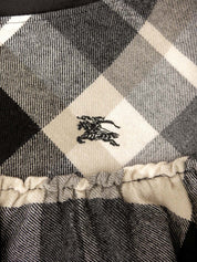 米色/黑色格纹荷叶边短裤