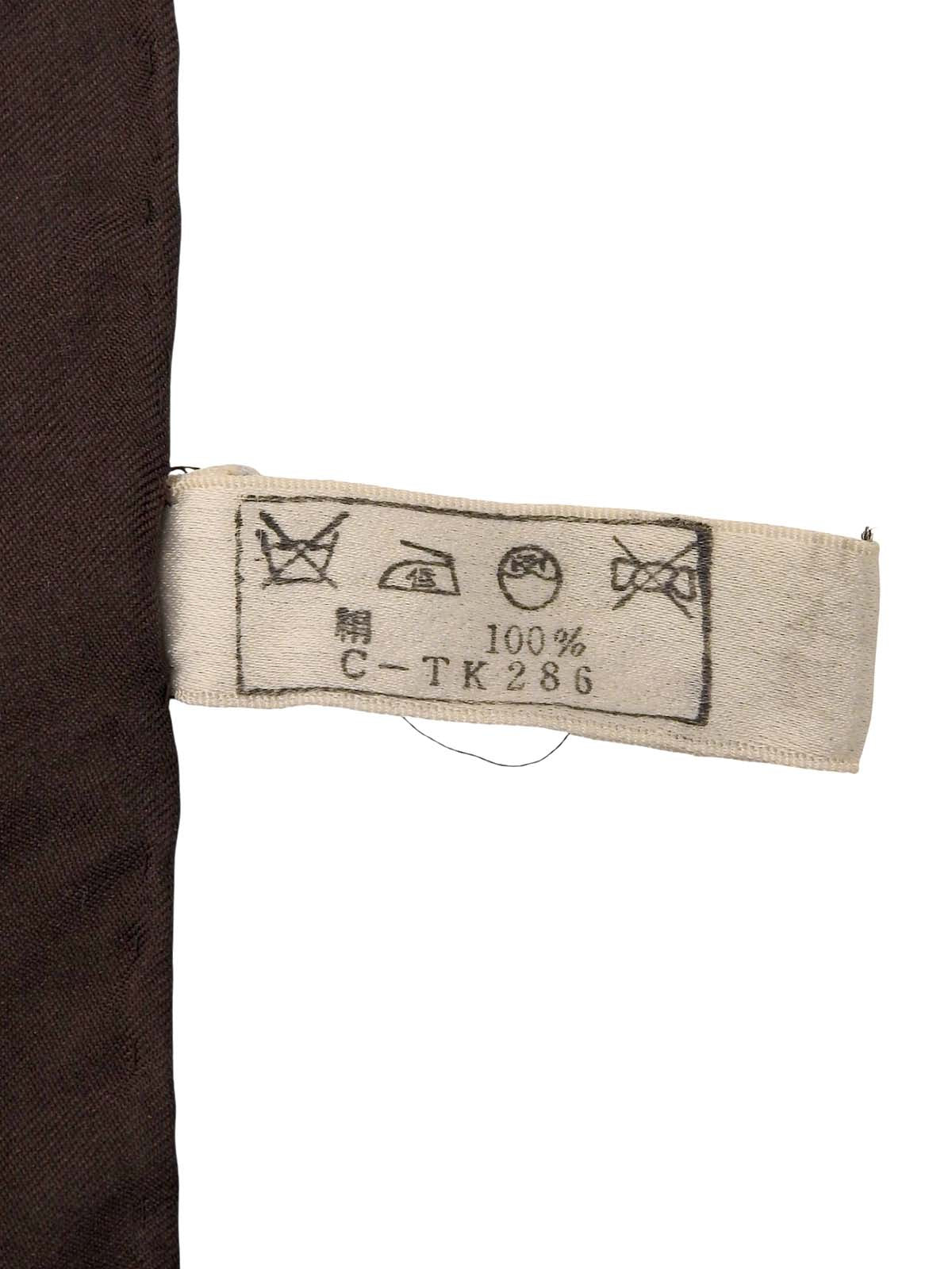 棕白色丝绸图案围巾