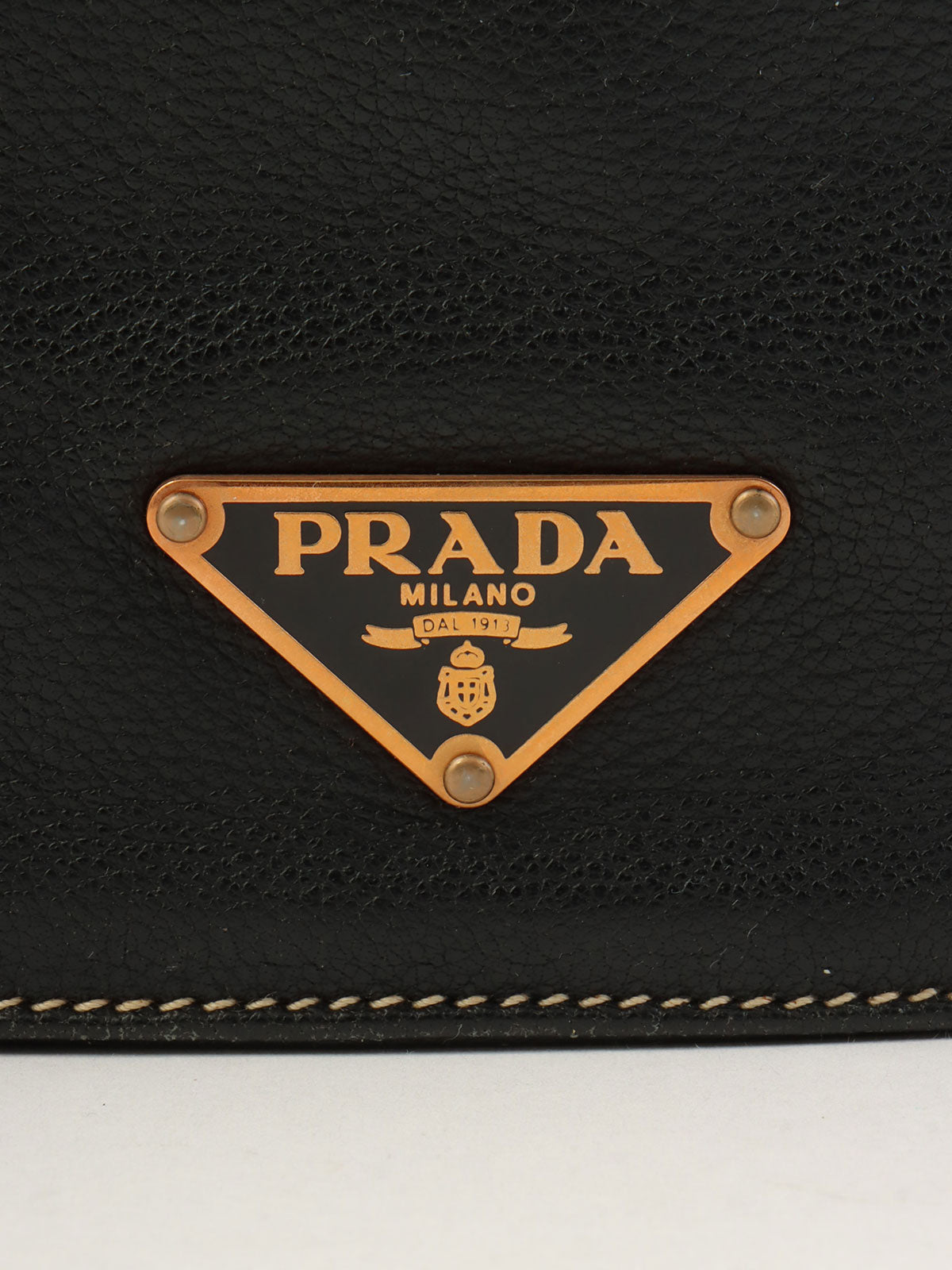 Logo Plate Shoulder Bag Black