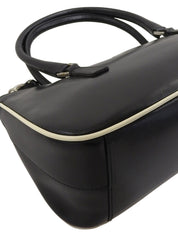 ロゴエンボスハンドバッグ ブラック