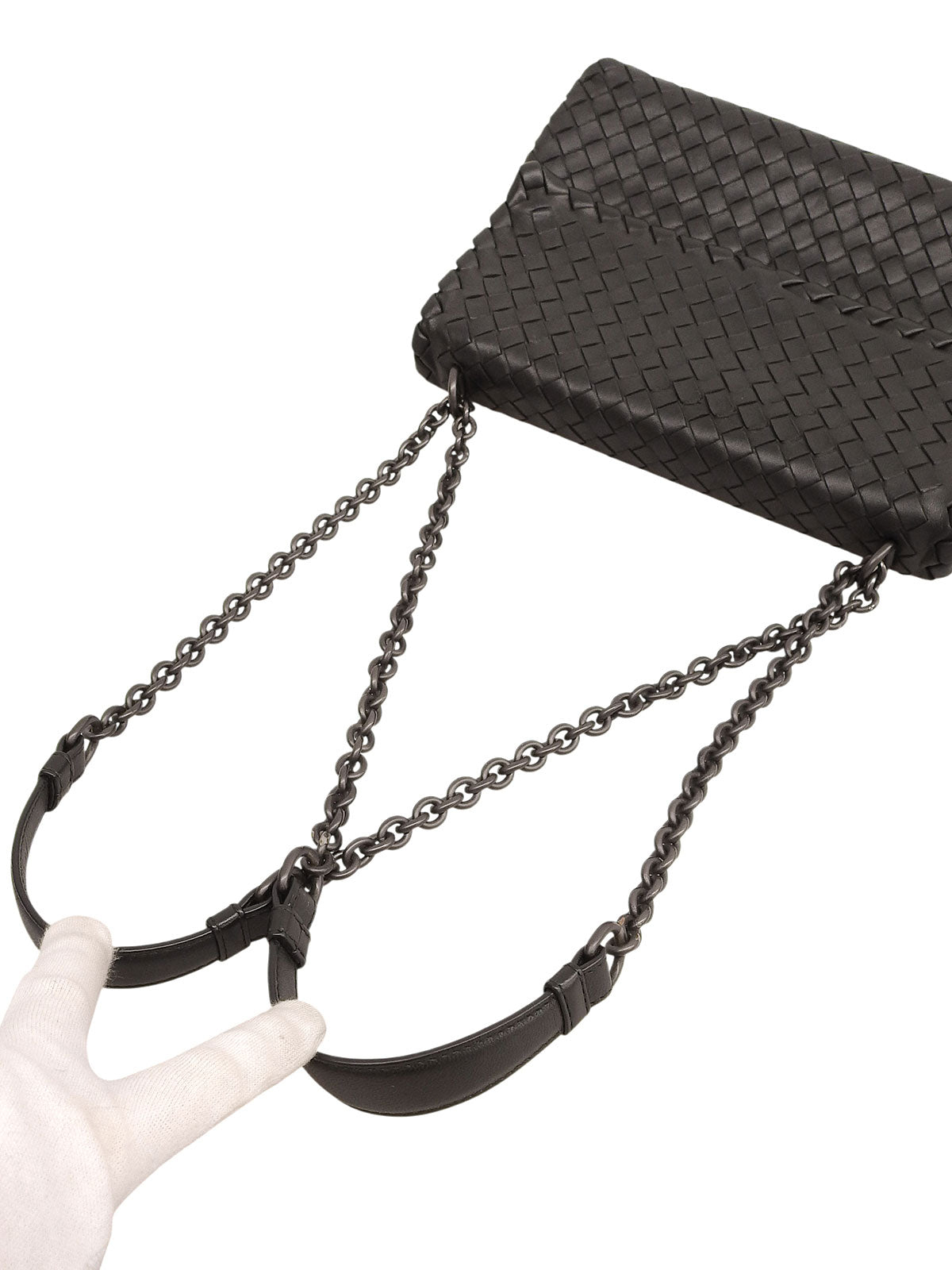 イントレチャートチェーンショルダーバッグ ブラック