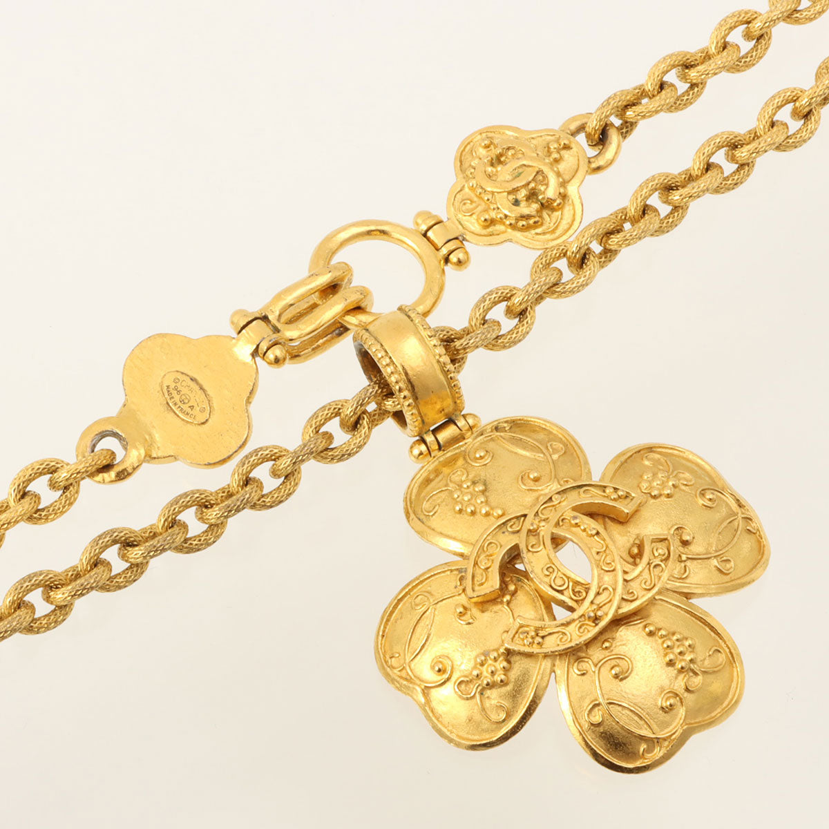 1996 CC Mark Clover Motif Necklace, Gold