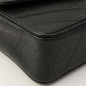 Circa 1995 Caviar Skin V-Stitch CC Turnlock Shoulder Bag Black