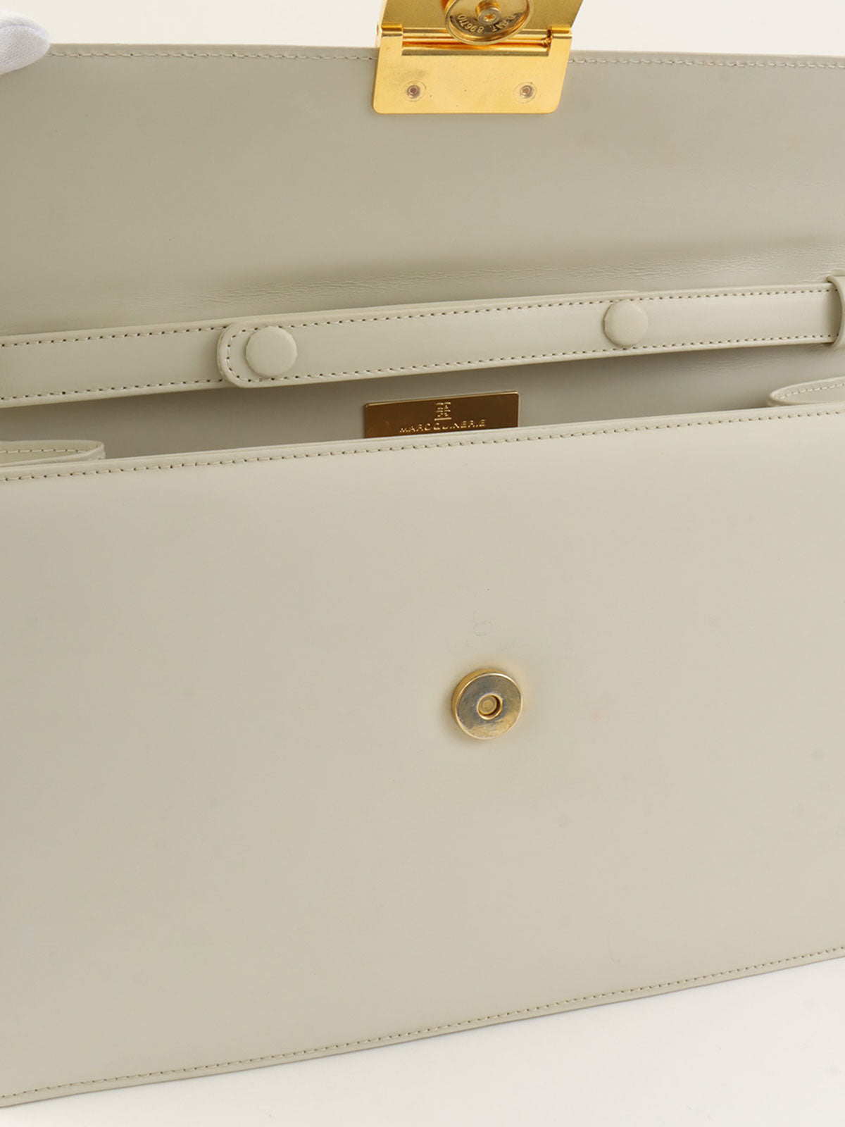 ロゴプレート2wayバッグ オフホワイト