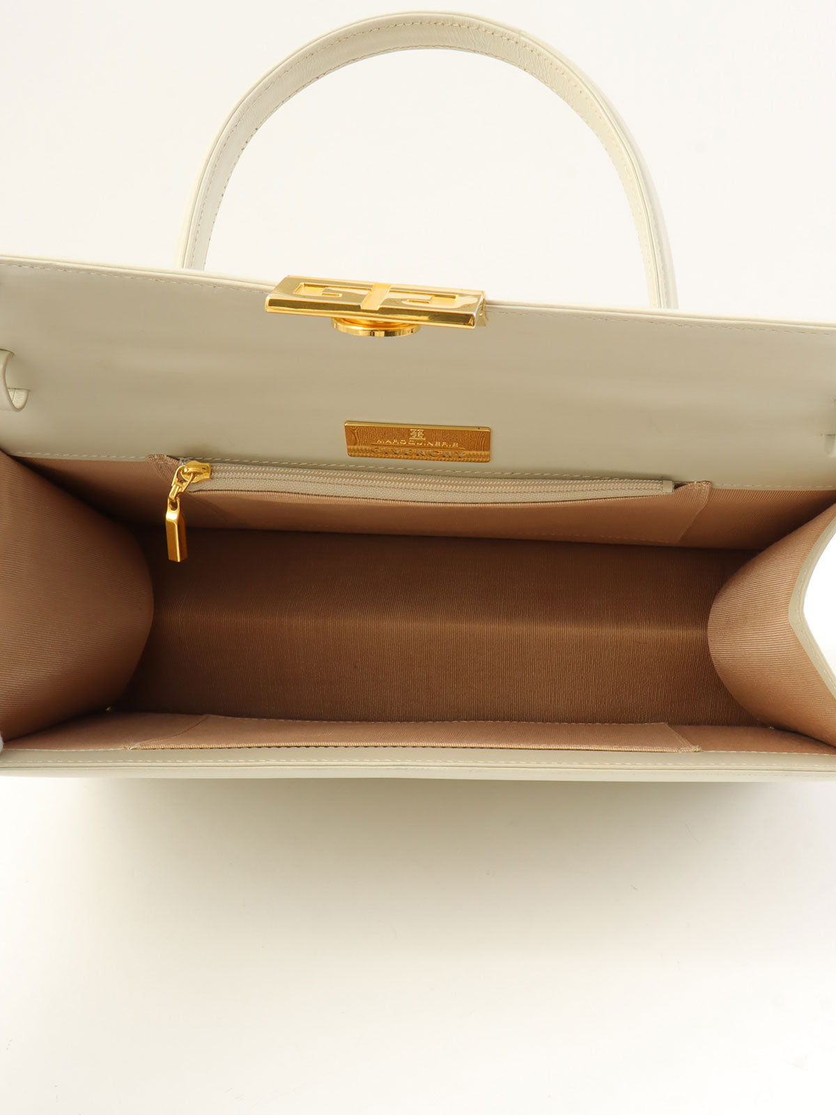 ロゴプレート2wayバッグ オフホワイト