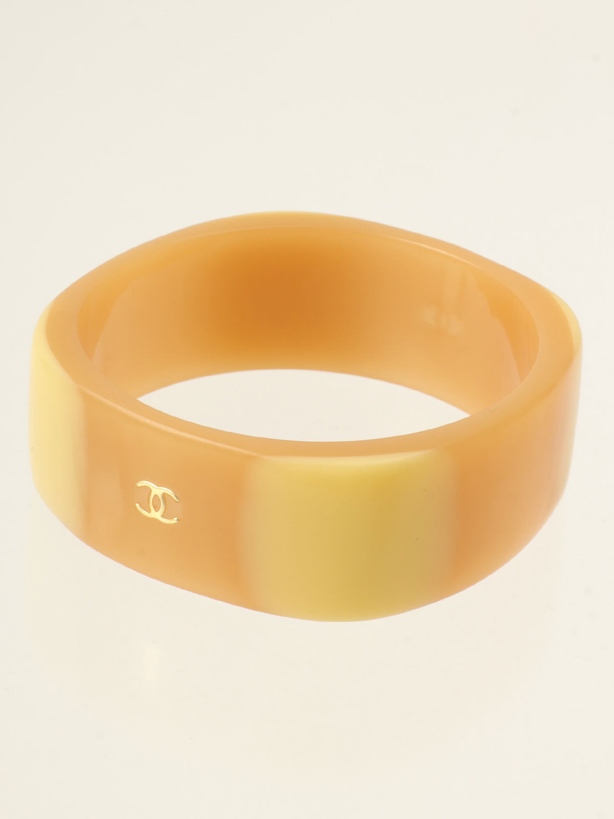 2001年製 CCマークバングル ベージュ/イエロー