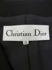 Double-breasted collarless set in black