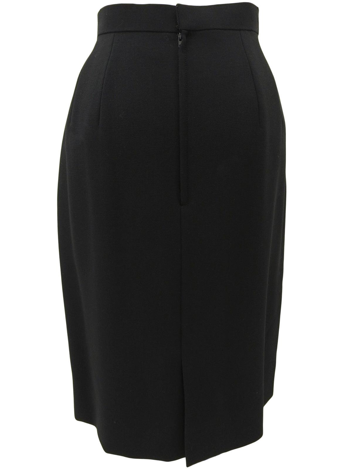 Double-breasted collarless set in black