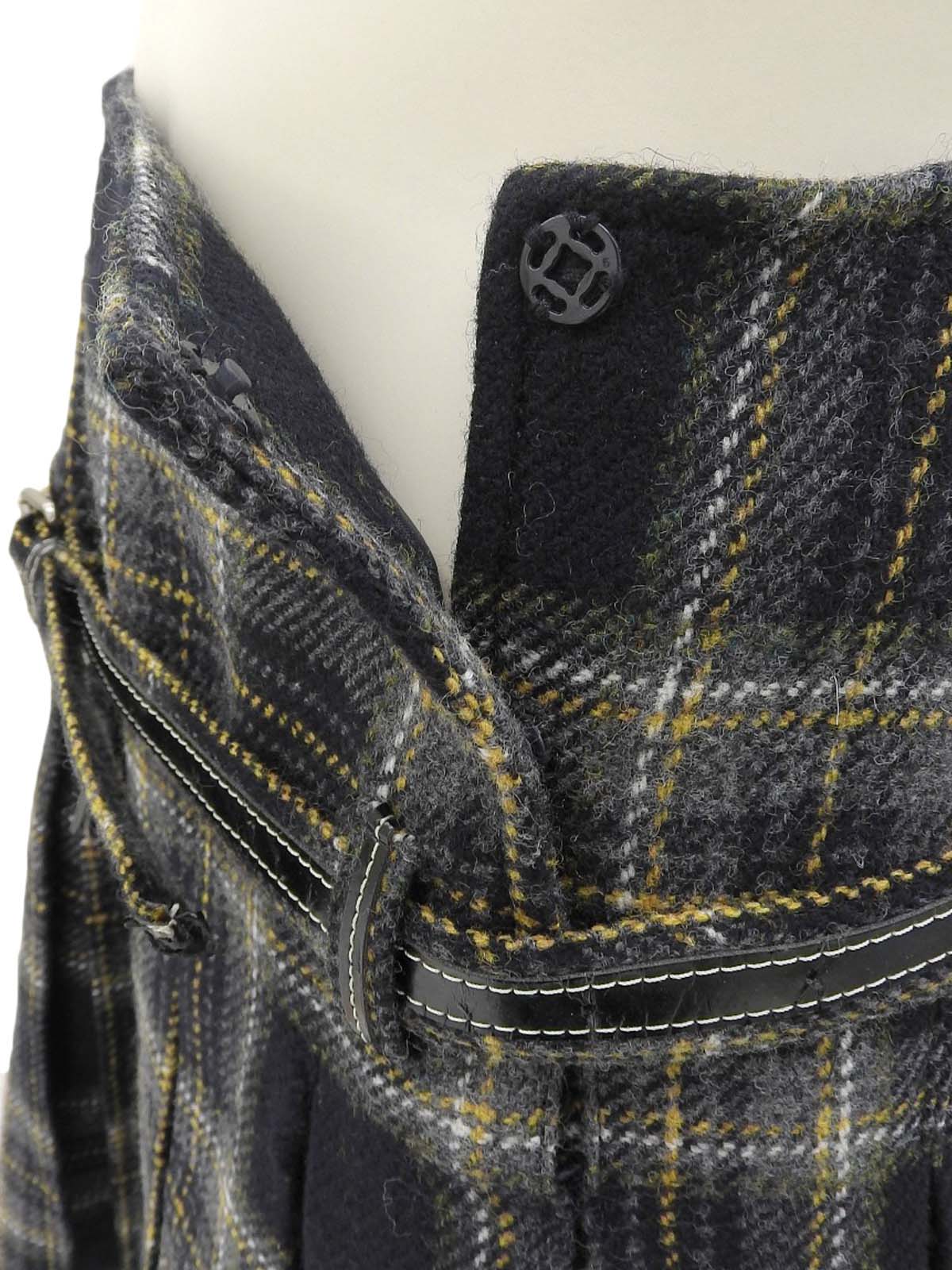 Check Pattern Asymmetrical Pleated Skirt Black/Yellow