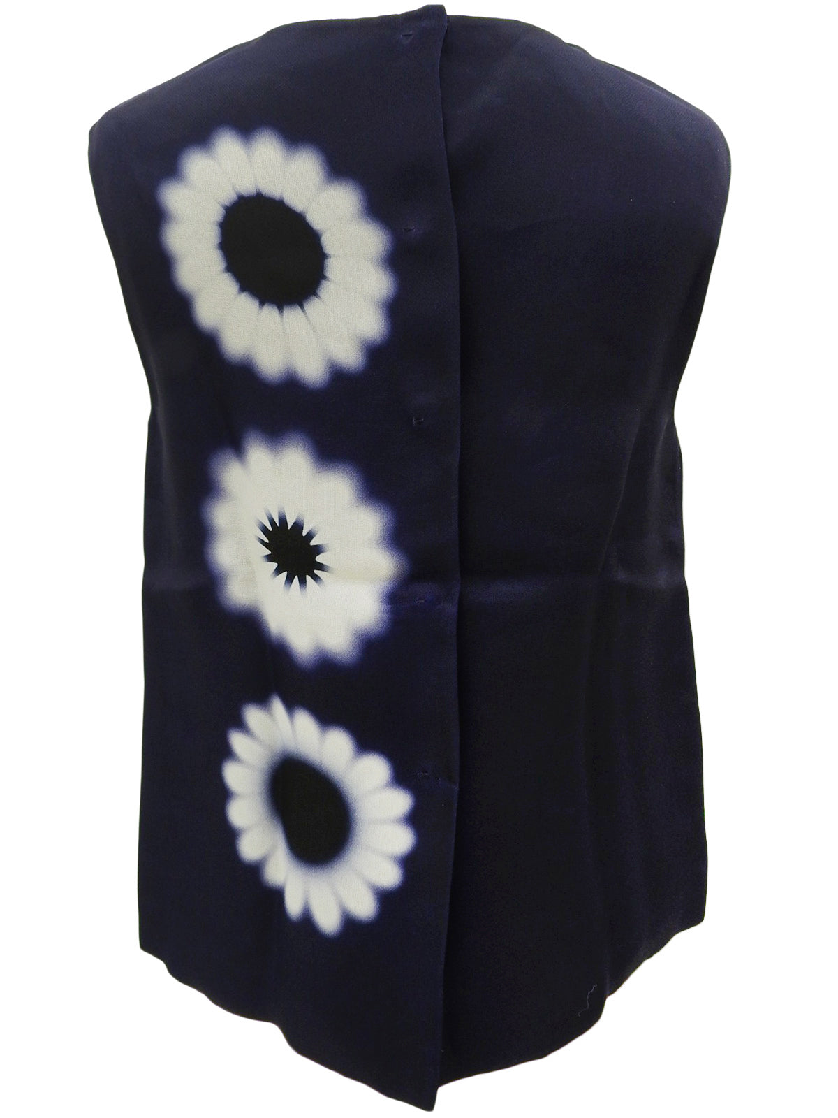 Silk floral pattern sleeveless top in navy/white