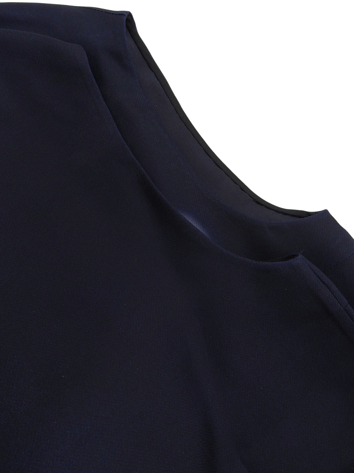 Silk floral pattern sleeveless top in navy/white