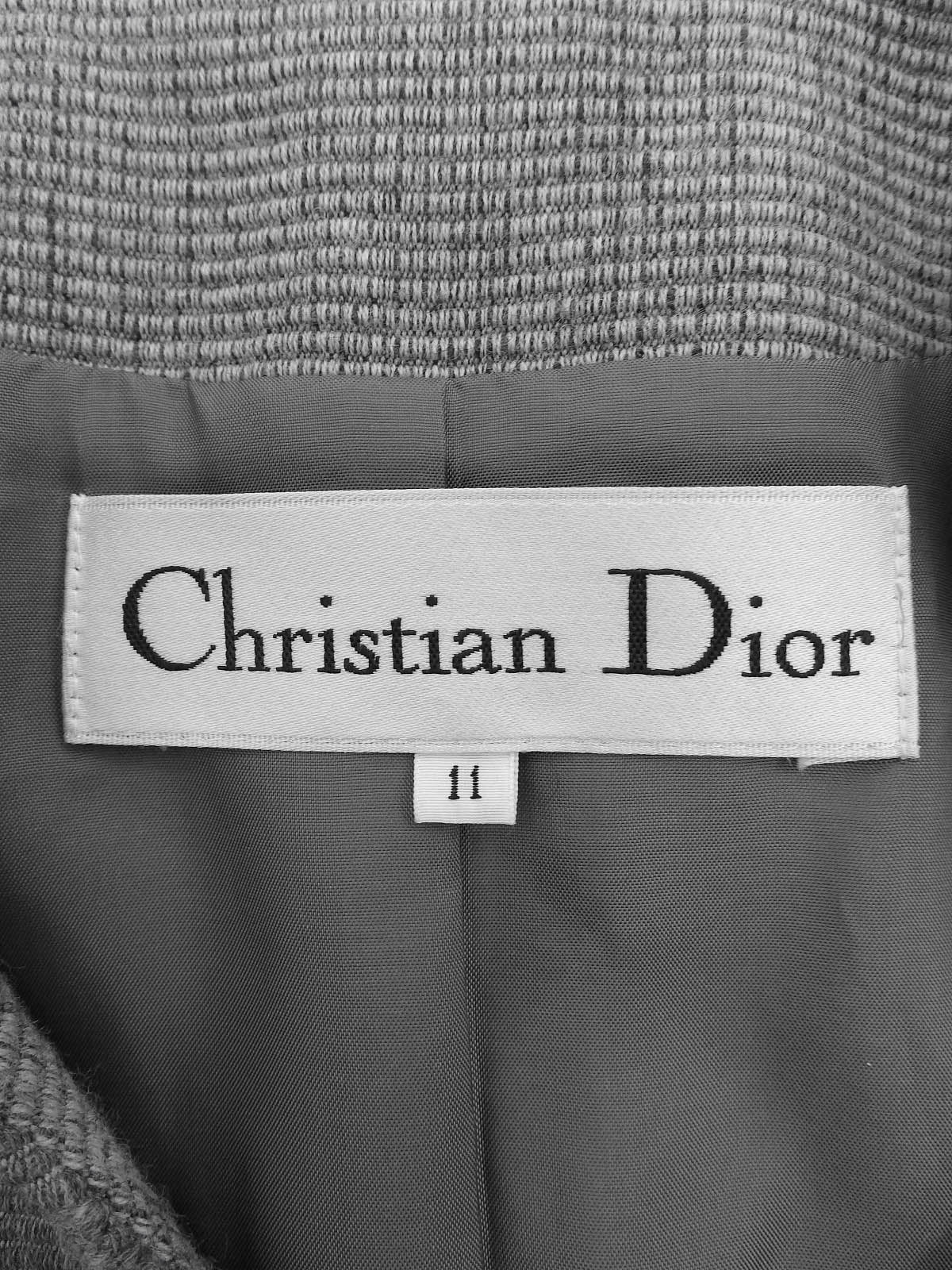 Argyle pattern collarless jacket in grey