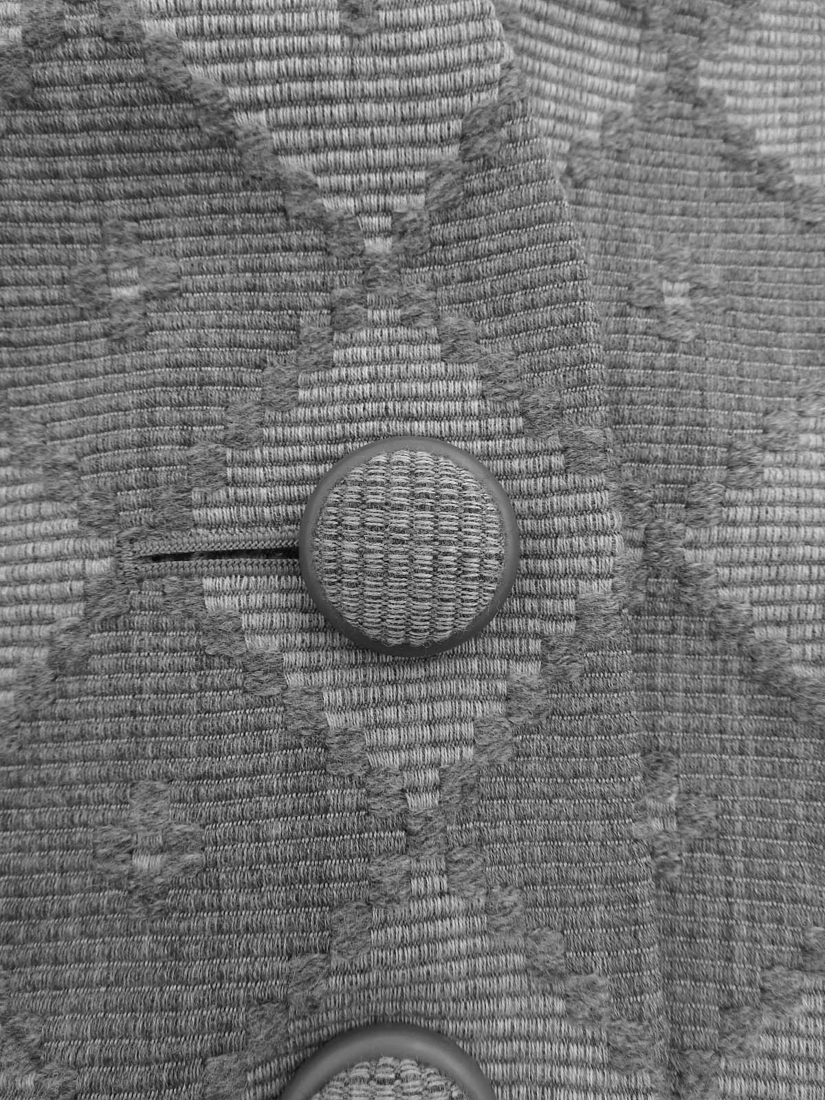 Argyle pattern collarless jacket in grey