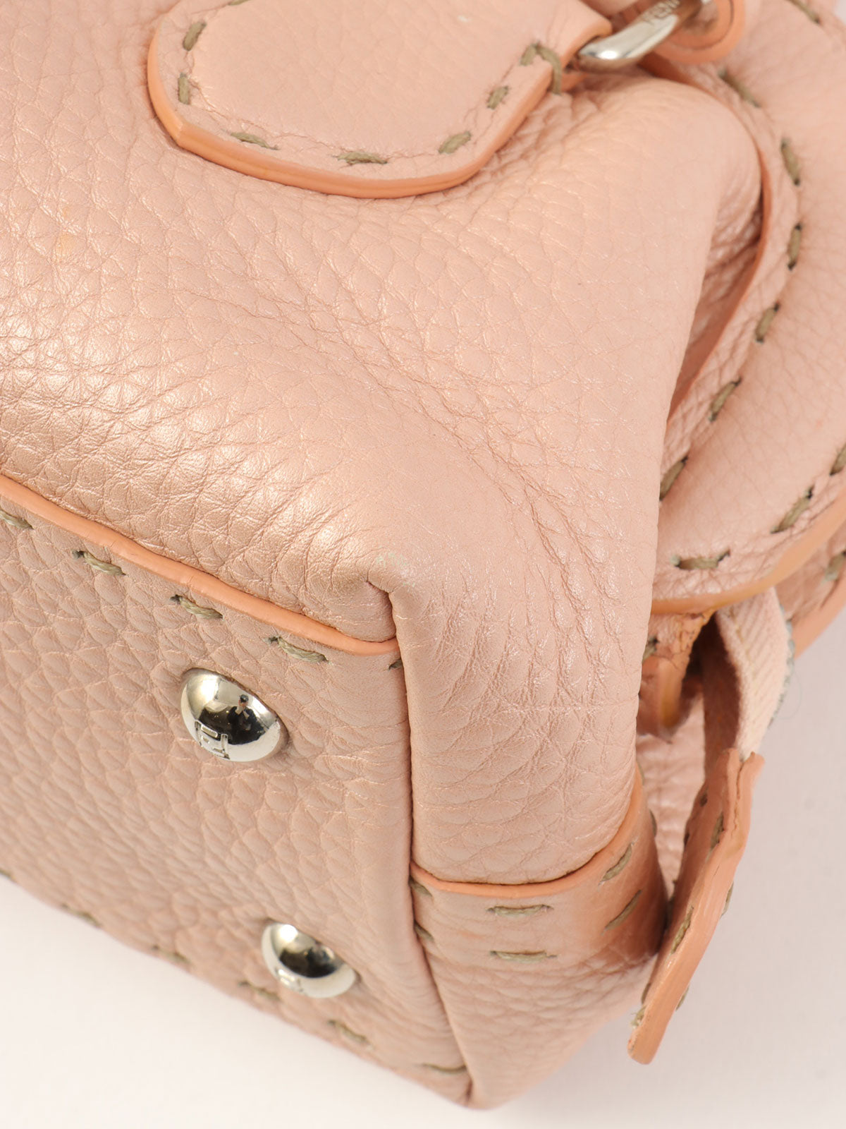 ロゴプレートハンドバッグ ピンク