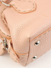 ロゴプレートハンドバッグ ピンク