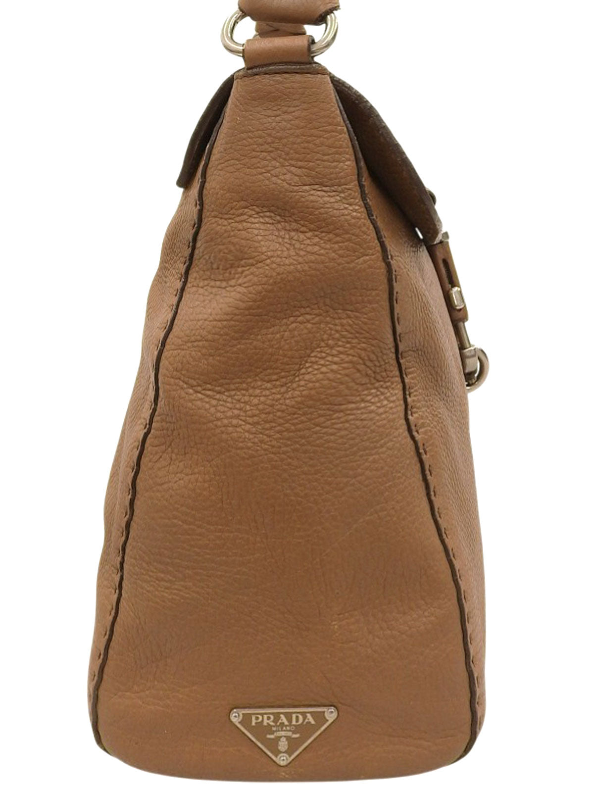 Brown logo plate one-shoulder bag