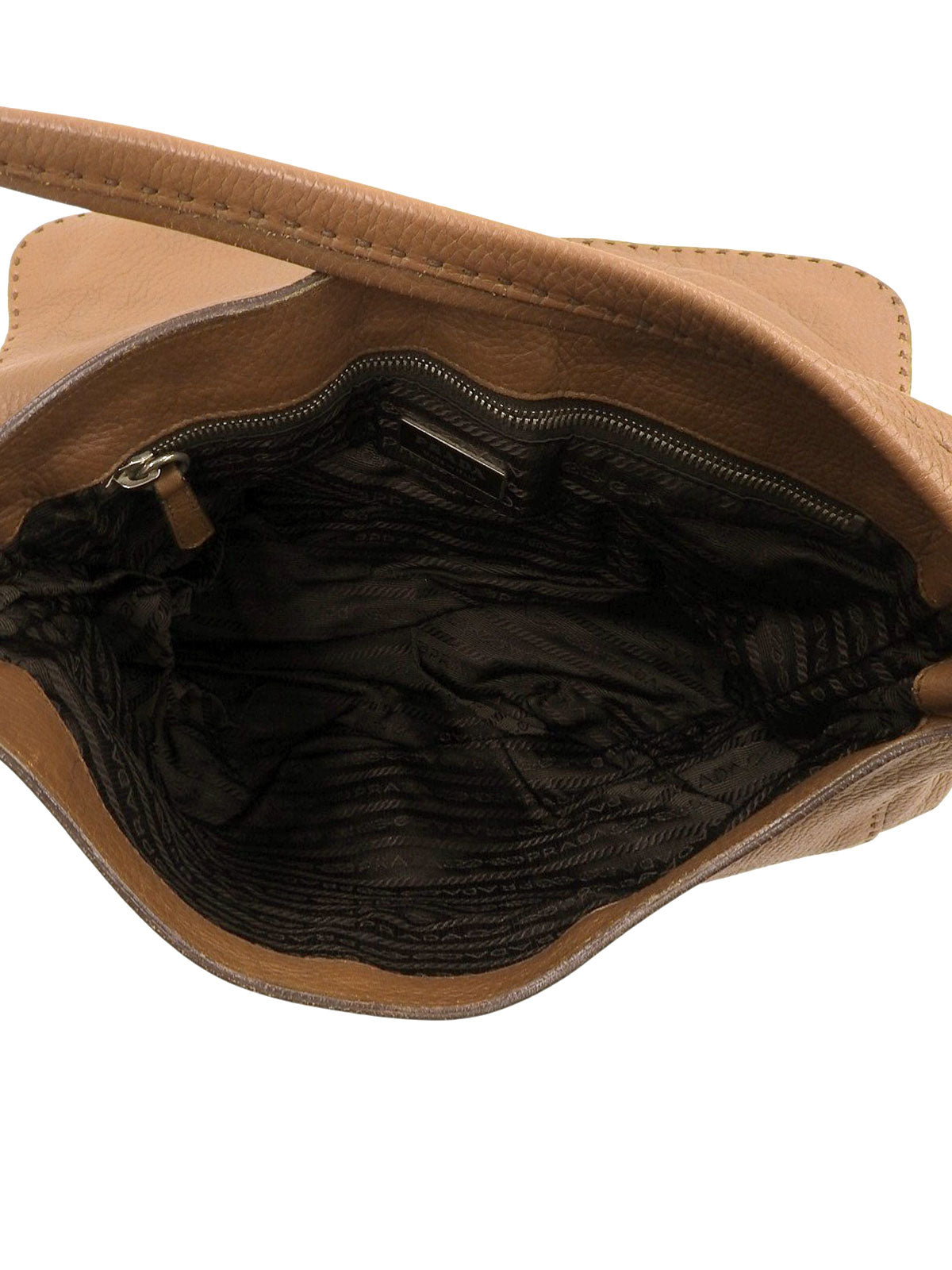 ロゴプレートワンショルダーバッグ ブラウン