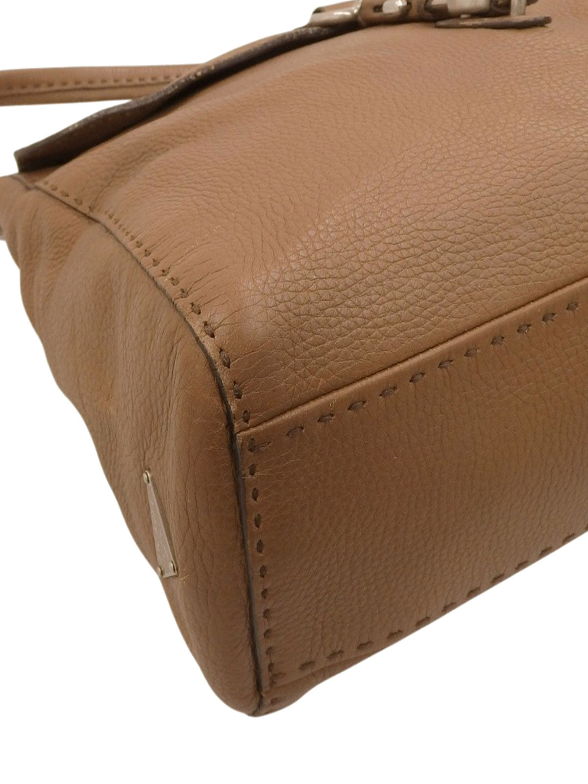 ロゴプレートワンショルダーバッグ ブラウン