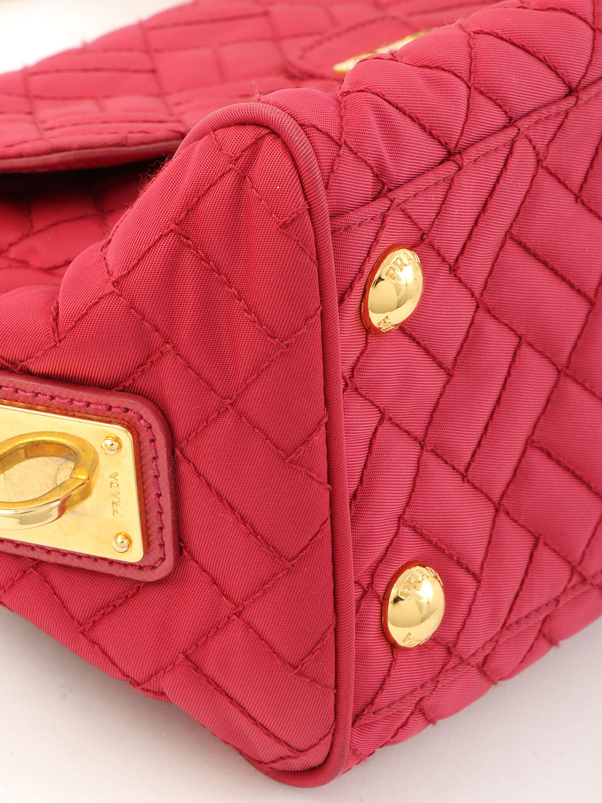 ナイロンロゴプレートチェーンショルダーバッグ ピンク