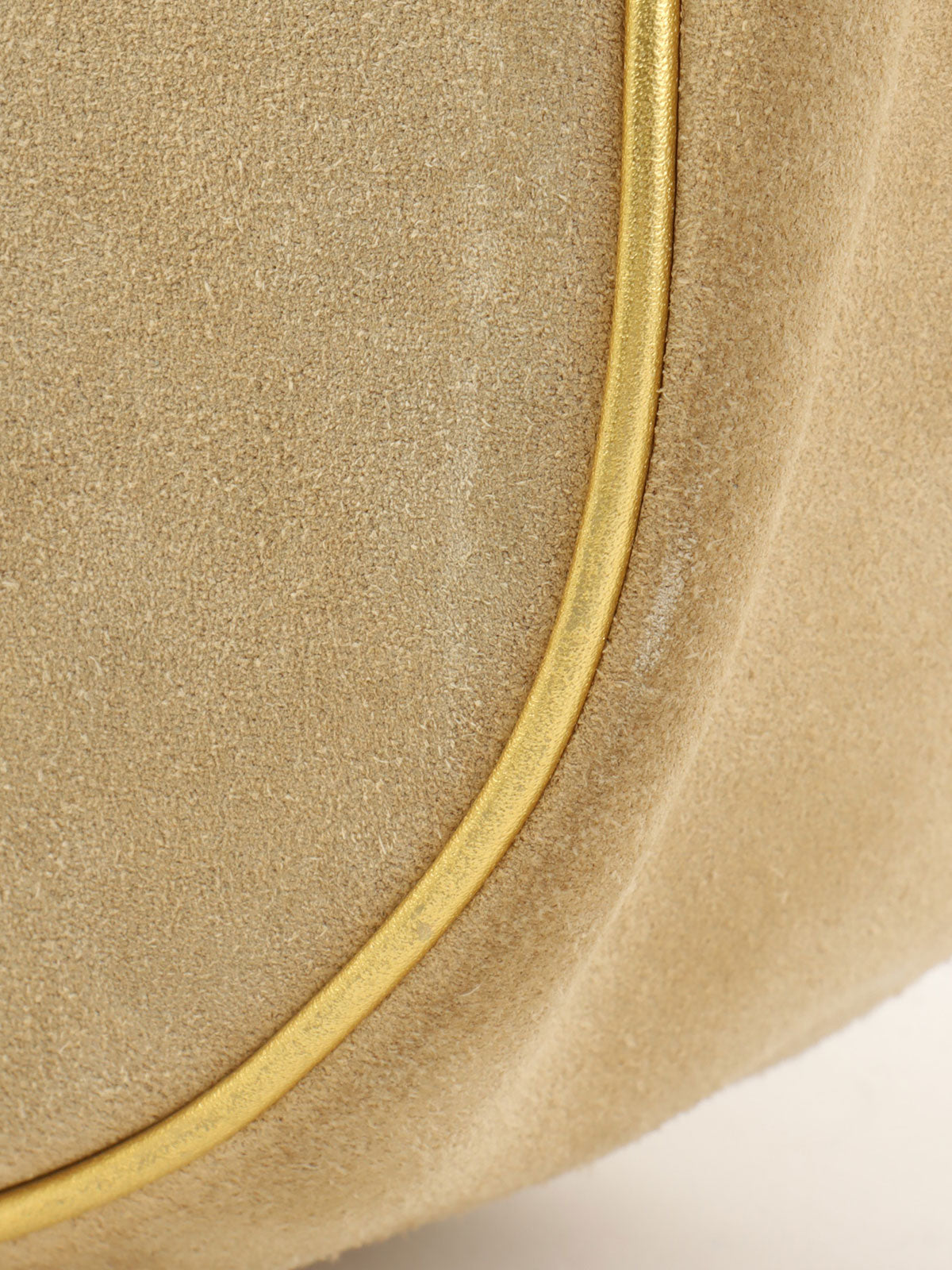 スエードマカダムデザインハンドバッグ ベージュ