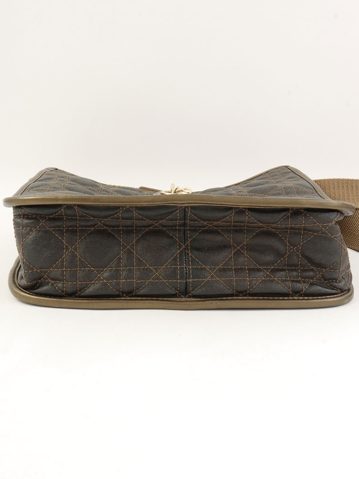 Cannage Stitch 单肩包 卡其色/黑色