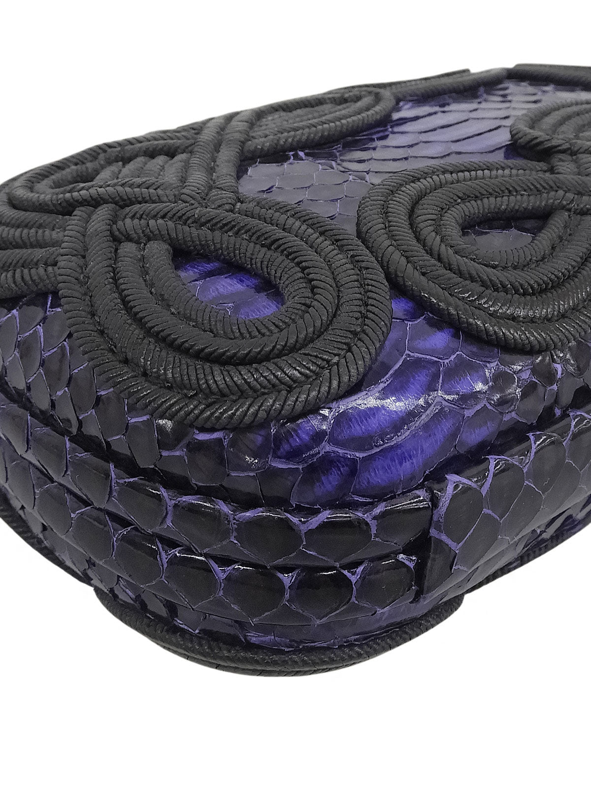 Knot design clutch bag, purple/black