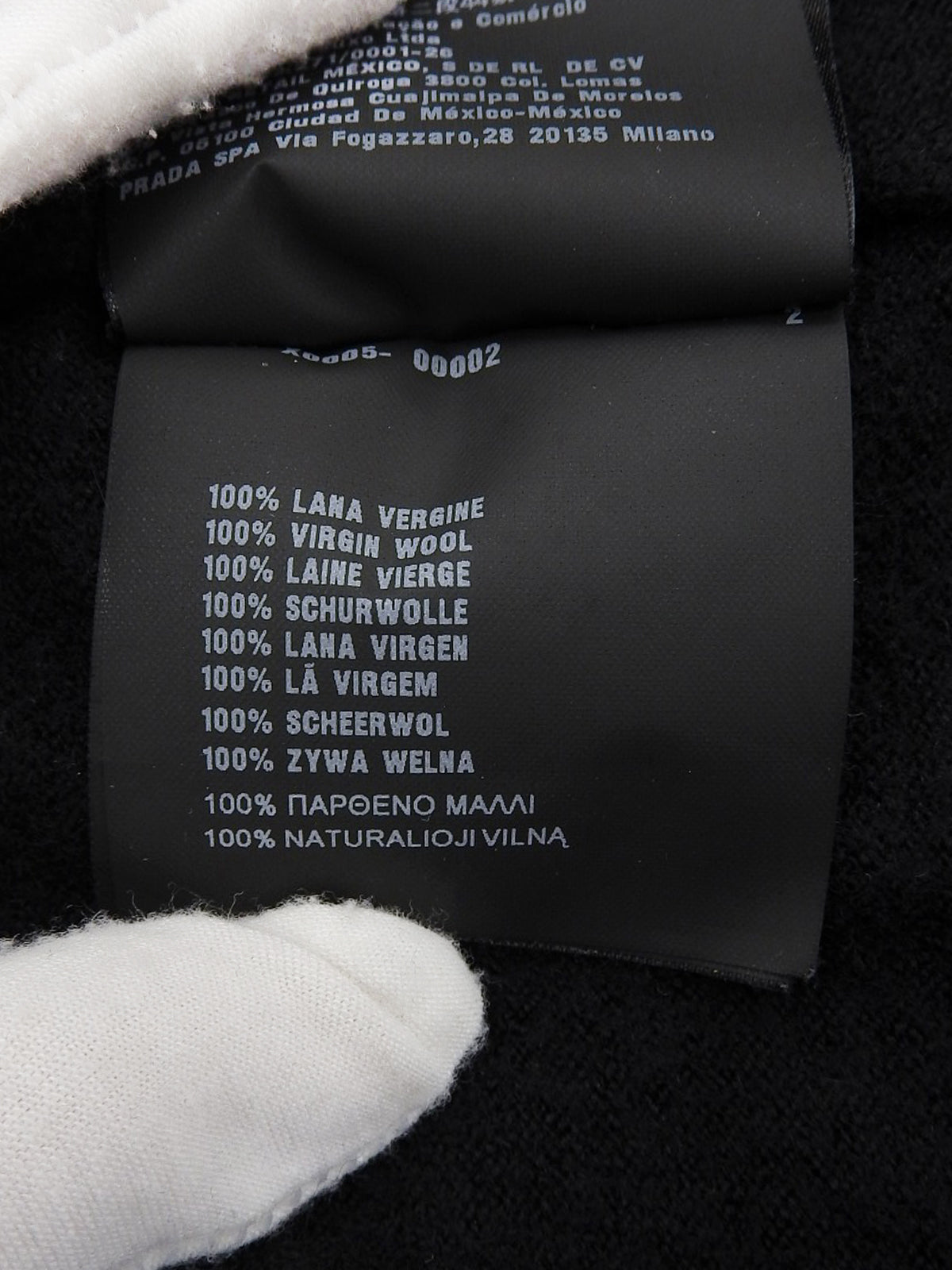 Wool cardigan in black