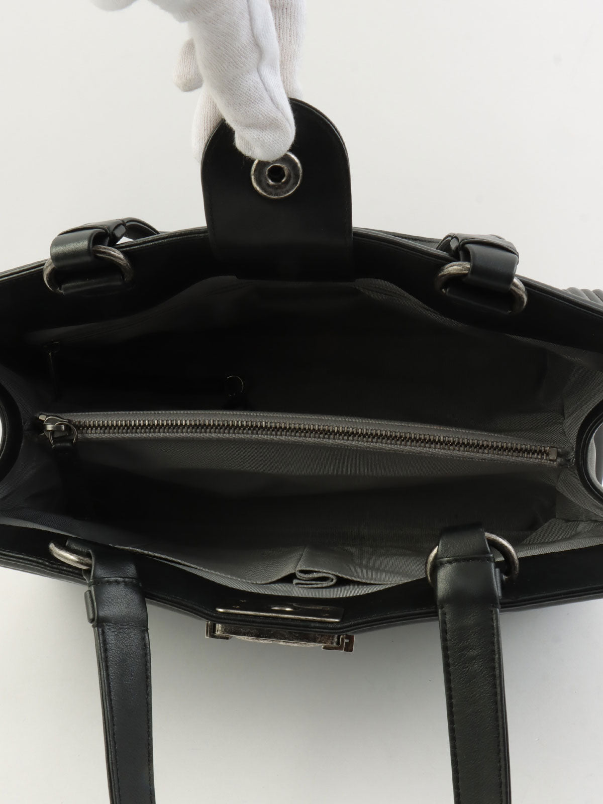 2014年頃製 シェブロンステッチボーイシャネルトートバッグ ブラック