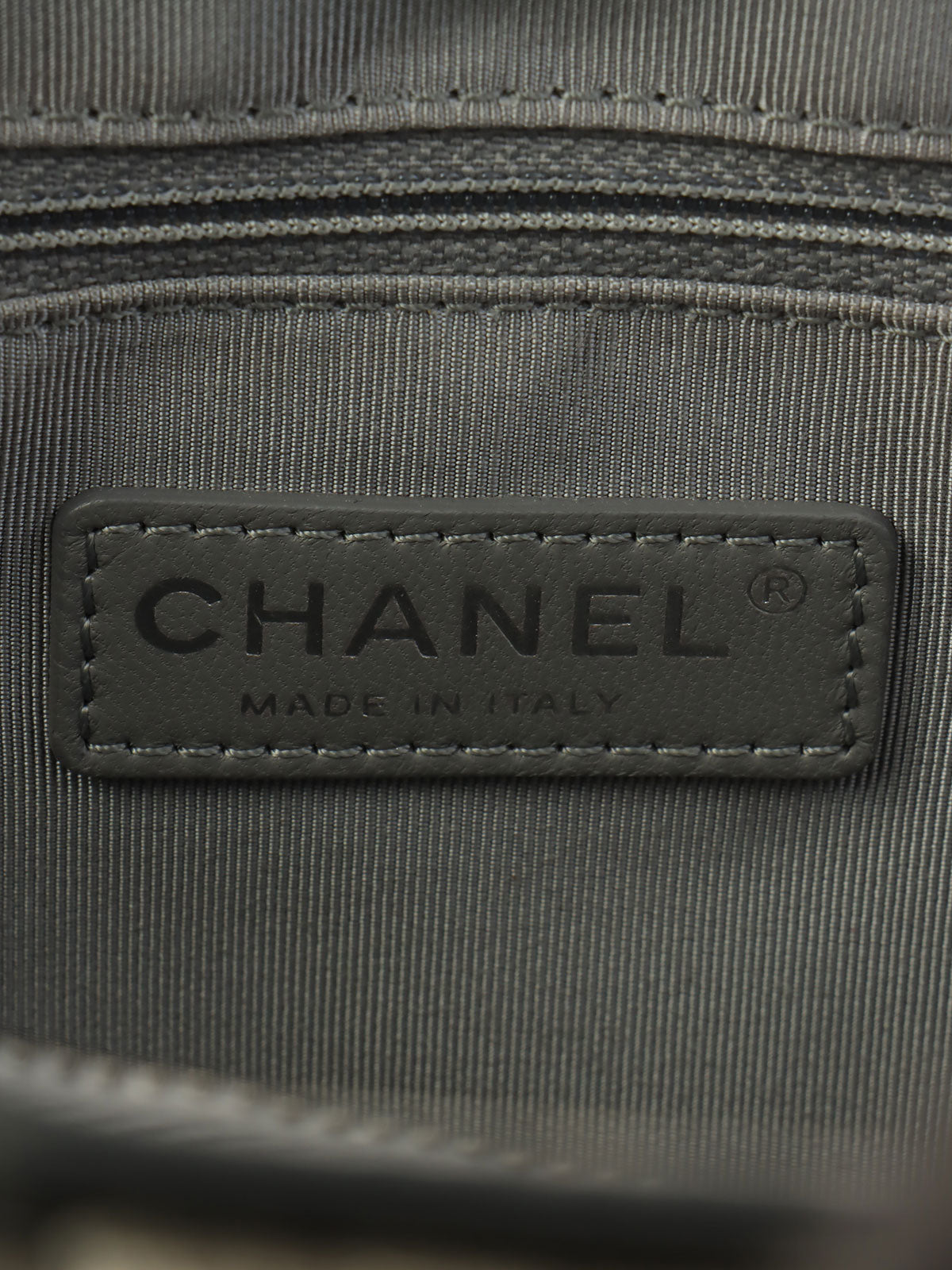 2014年頃製 シェブロンステッチボーイシャネルトートバッグ ブラック