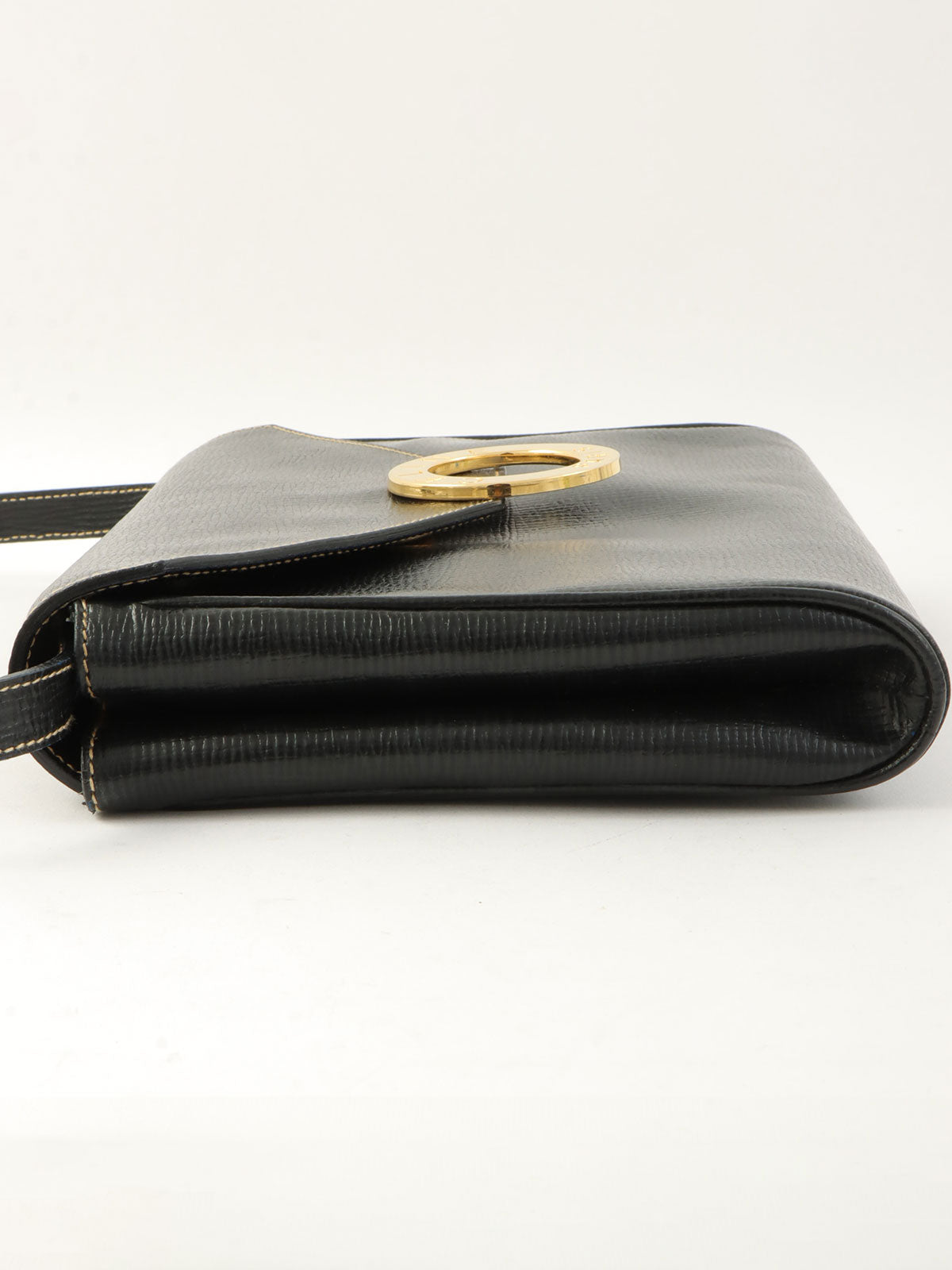 Circle Logo Plate Shoulder Bag Black