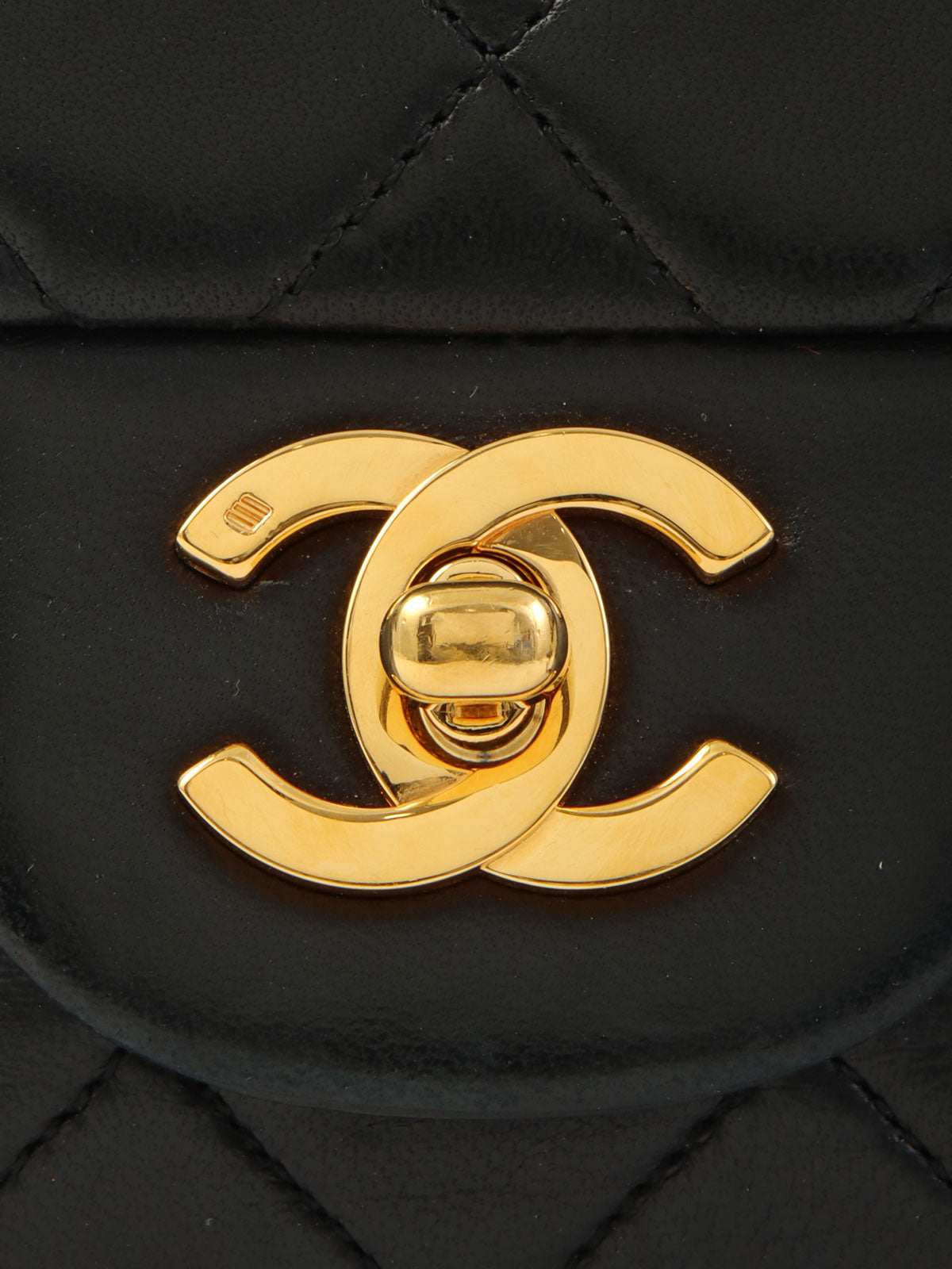 1990年代经典翻盖链条包 23厘米 黑色