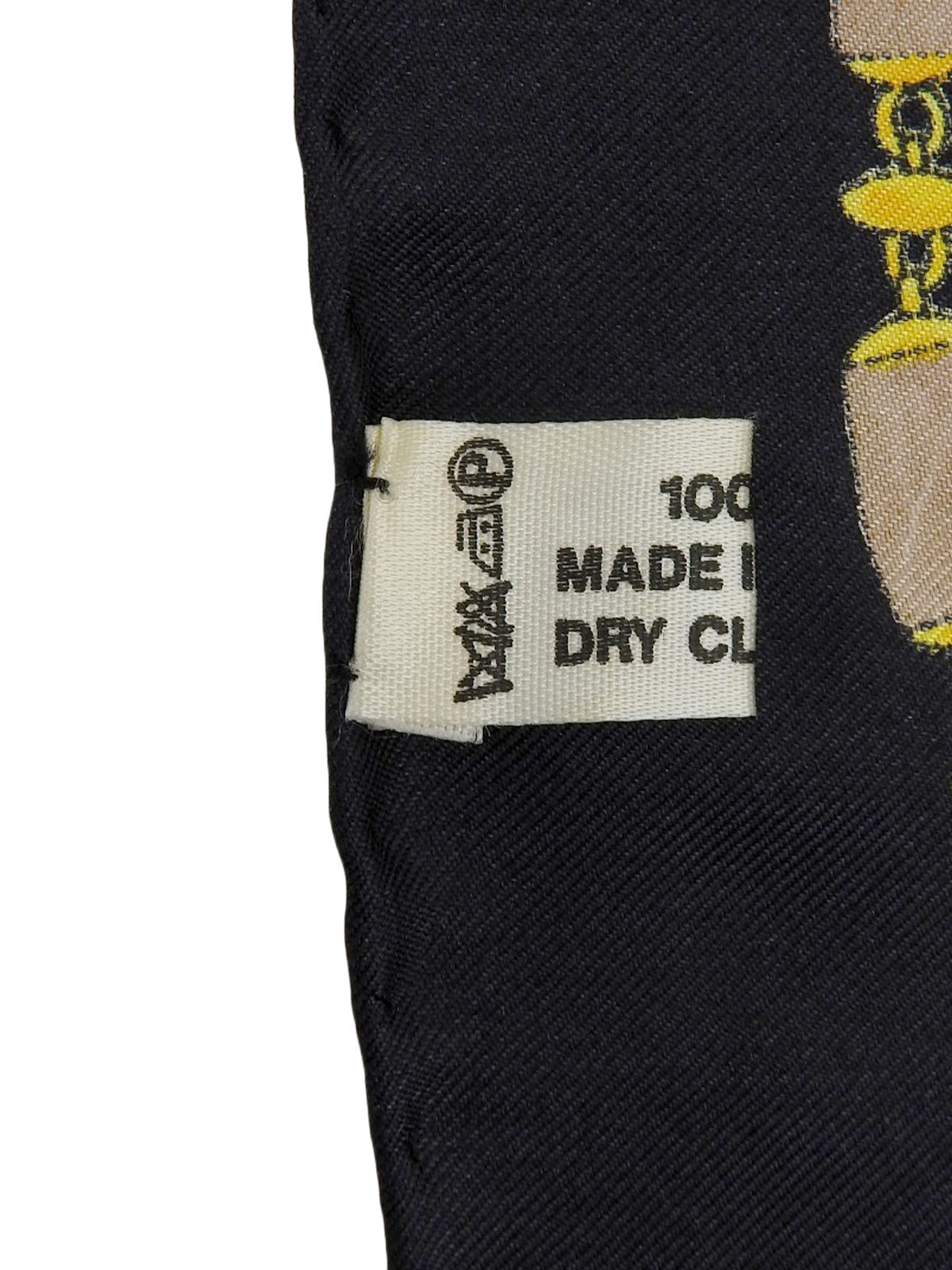 Panther Design Pattern Scarf in Black/Yellow/Multi