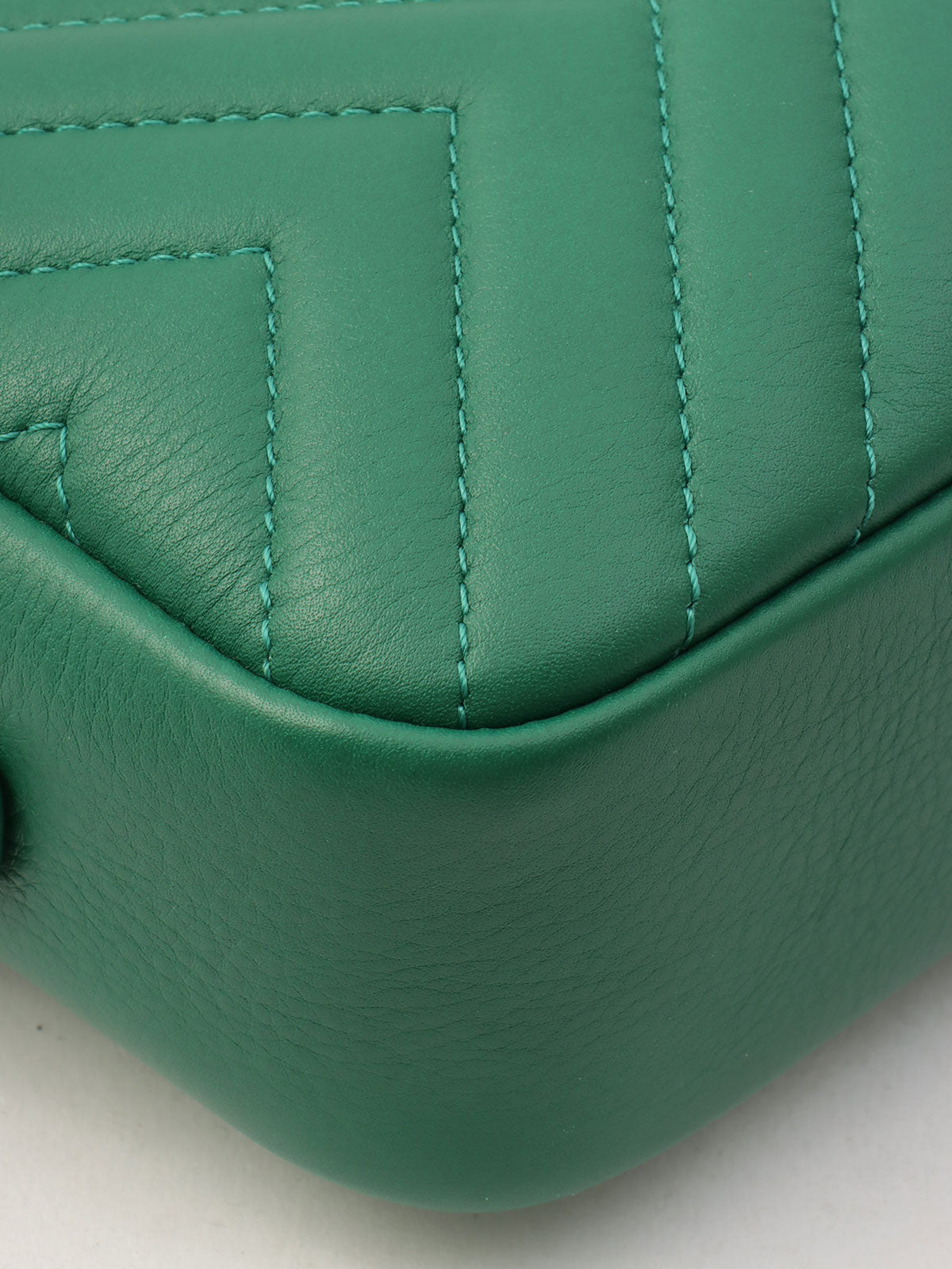 1992-ish CC Mark Plate Fringe Chain Shoulder Bag Green