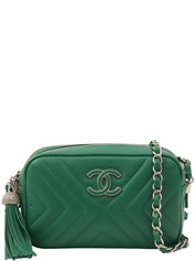 1992-ish CC Mark Plate Fringe Chain Shoulder Bag Green