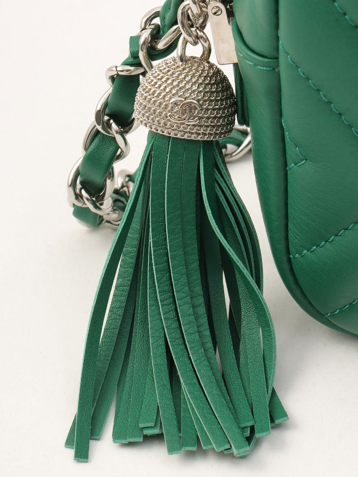 1992-ish CC Mark Plate Fringe Chain Shoulder Bag Green