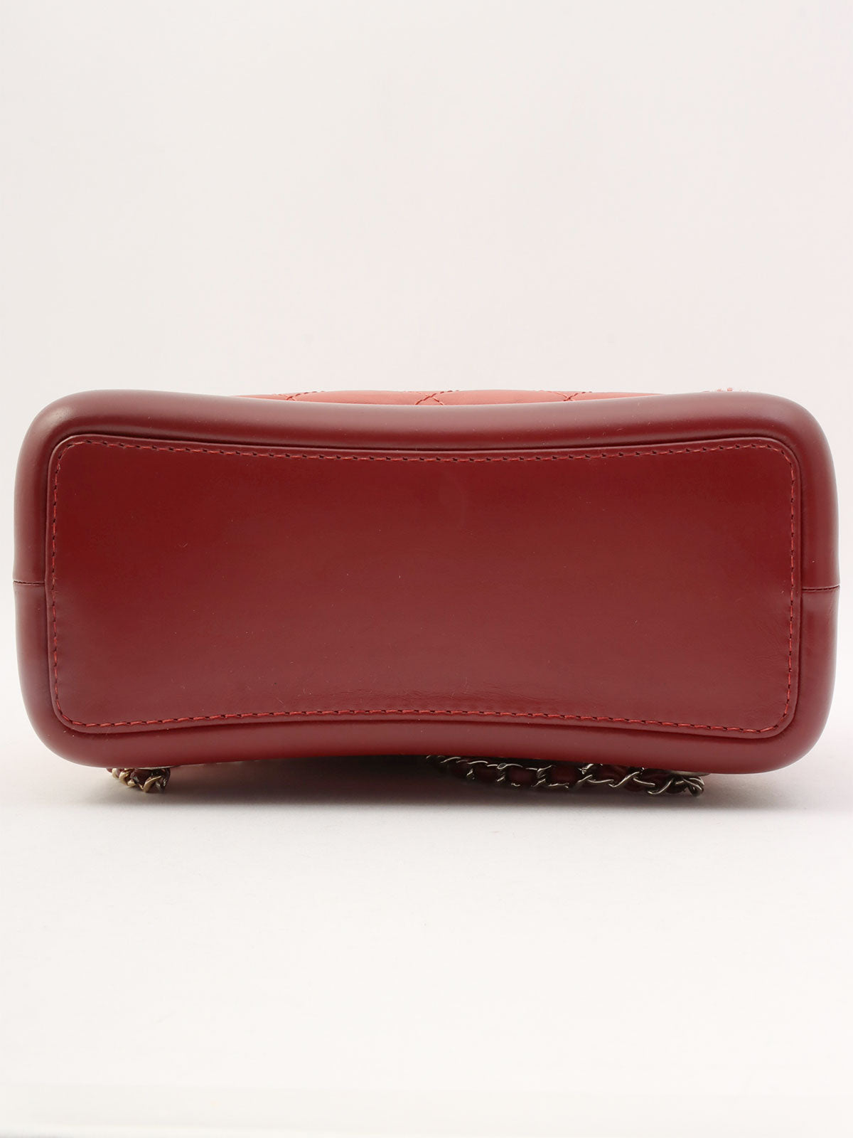 2018年頃製 CCマークプレートチェーンバックパック ピンク/ボルドー