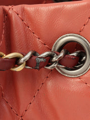 2018年頃製 CCマークプレートチェーンバックパック ピンク/ボルドー