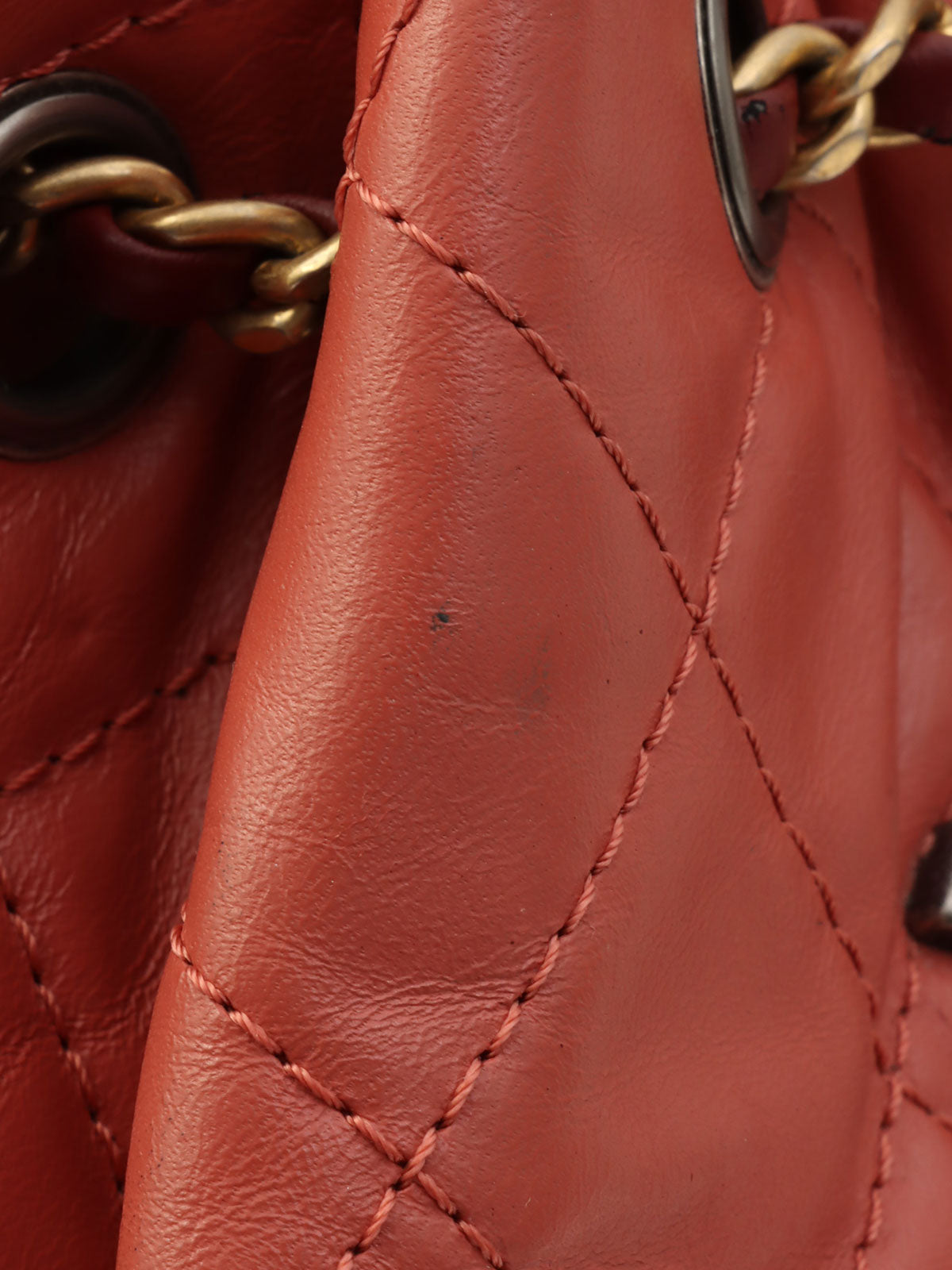 2018年頃製 CCマークプレートチェーンバックパック ピンク/ボルドー