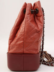 2018年頃製 CCマークプレートチェーンバックパック ピンク/ボルドー