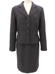 羊毛颜色：灰色