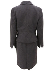 羊毛颜色：灰色