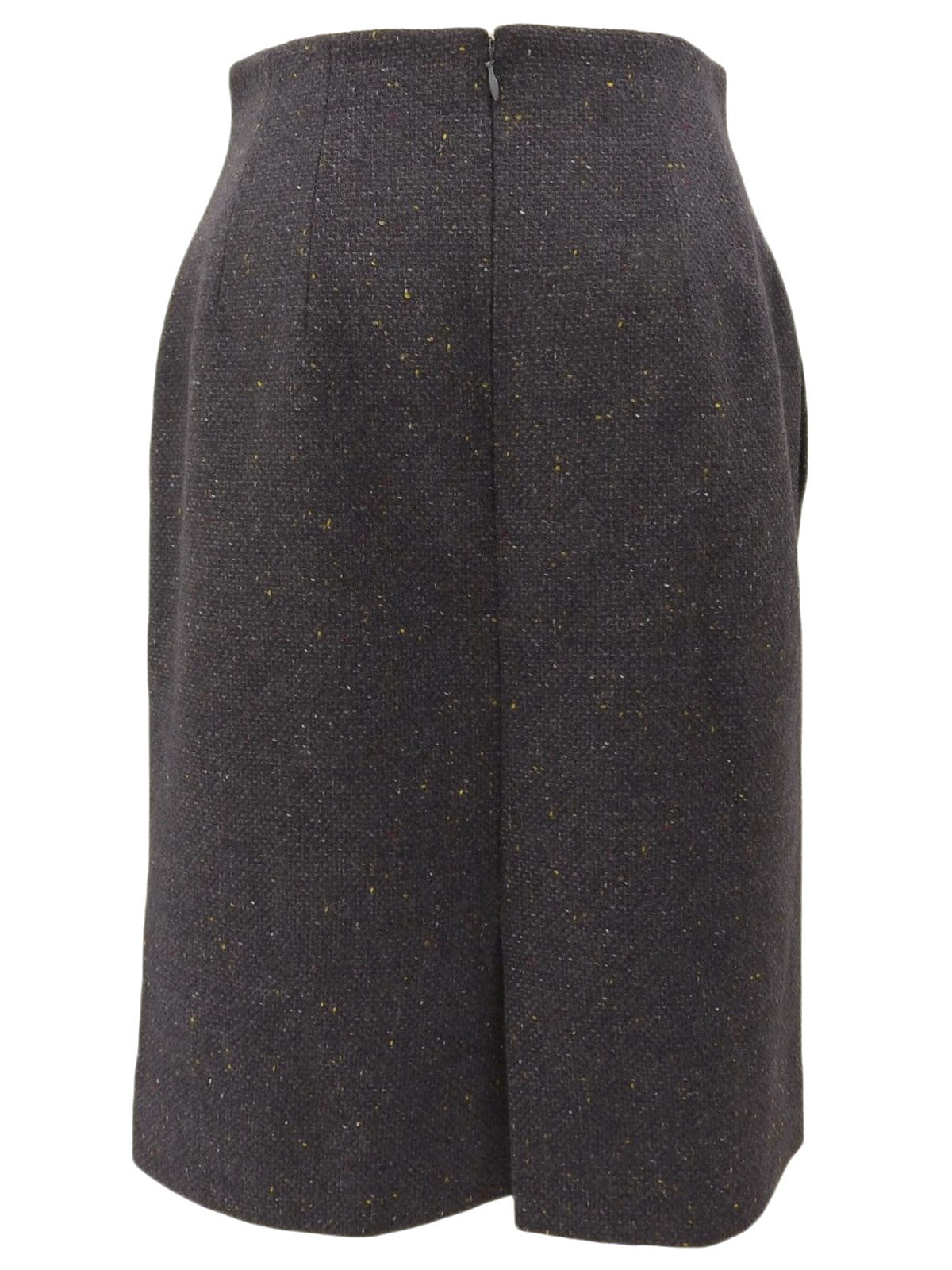 羊毛颜色：灰色