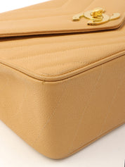 Around 2005 Made Caviar Skin V-Stitch CC Turnlock Chain Bag Beige